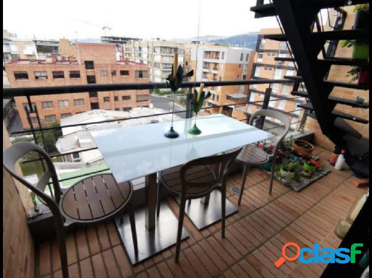 ARRIENDO APTO CHICO NAVARRA 75 MTS + TERRAZA