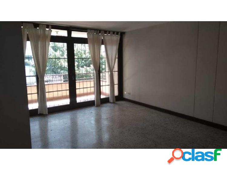 Apartamento en venta sector Suramericana