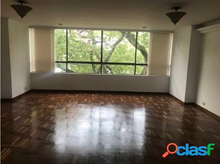 Apartamento en venta sector poblado