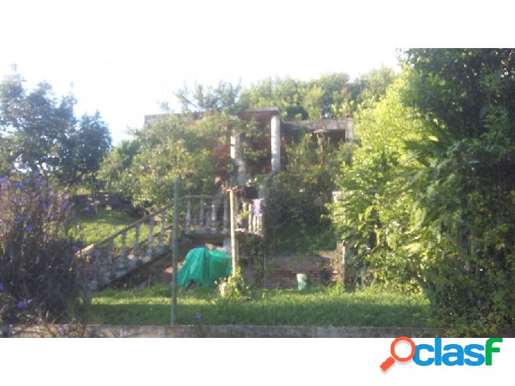 LOTE CON CONSTRUCCION VIA TEBAIDA
