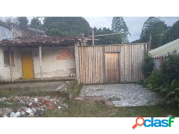 LOTE CON LOCAL VIA CIRCASIA