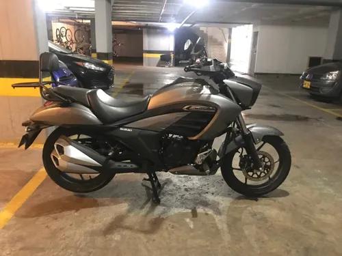 Suzuki Intruder 150