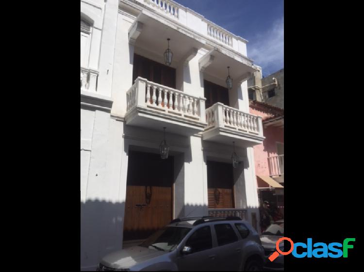 VENTA Y ARRIENDO HOTEL CENTRO AMURALLADO