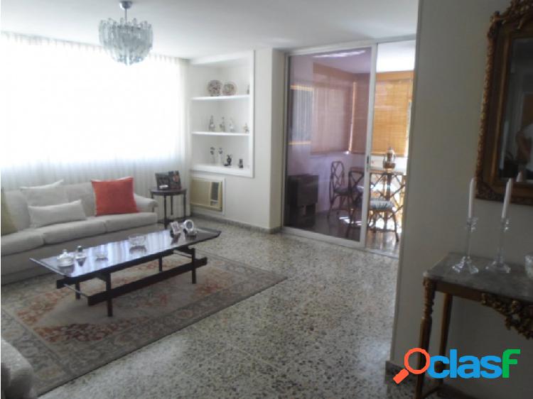 Apartamento amplio en Alto Prado