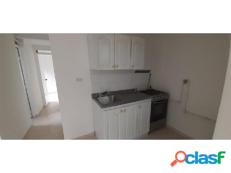 CALASANIA DEL SOL ARRIENDO APTO 2DO PISO