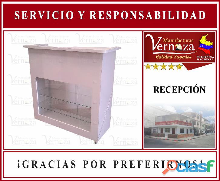 RECEPCIÓN ENCHAPADA EN FORMICA