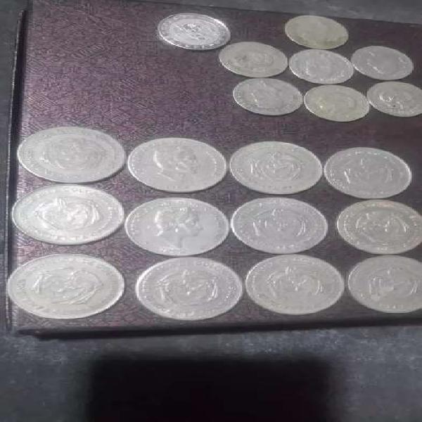 12 monedas de escudo simon bolivar