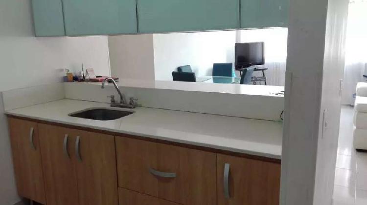 Apartamento en Antonia Santos Centro 85 metros, 2 baños,