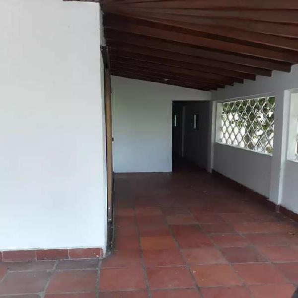 Bonita casa conjunto residencial Tamarindo