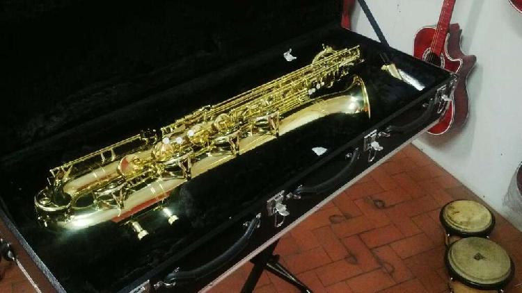 Saxofon Baritono Maybach M2030