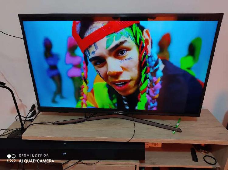 Tv Samsung SmarTv 4K De 43" Ultra HD Perfecto Estado