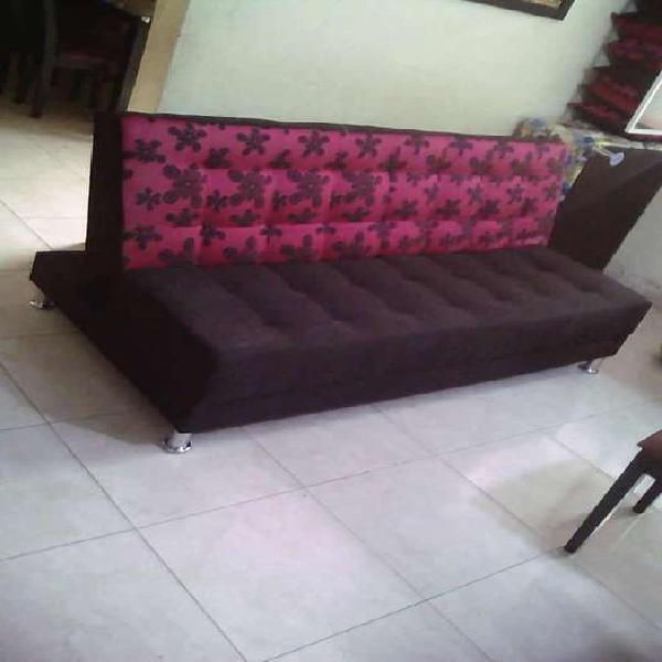 Vendo hermoso sofa cama en tela antifluidos