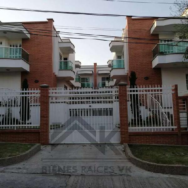 Venta de casa en conjunto cerrado barrio Los alpes