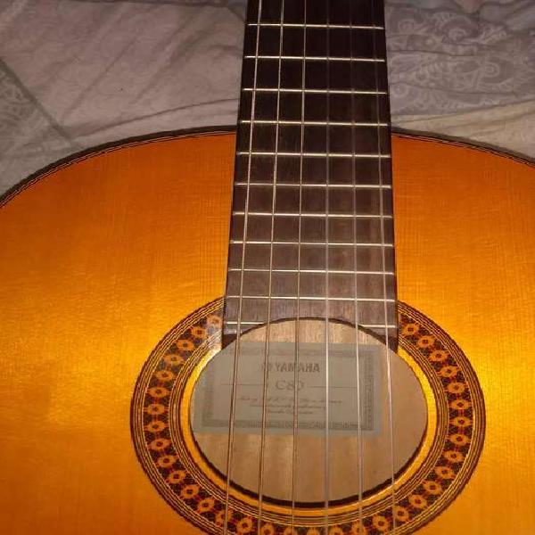 Vendo guitarra Yamaha C80