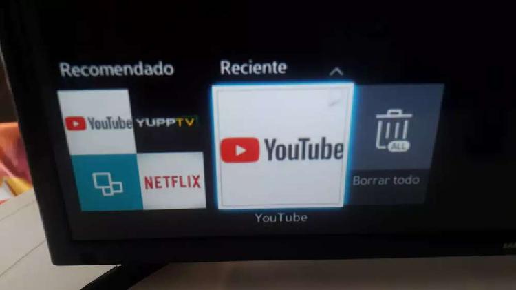 Vendo televisor hermoso de 32 Smart Tv