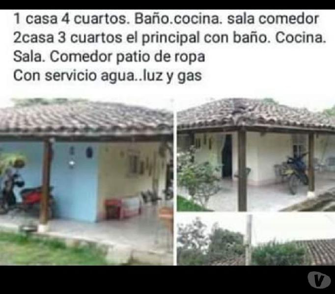 Venta de dos casas en una misma propiedad