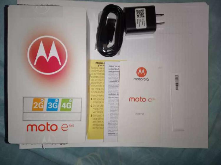 Vendo Motorola e6s