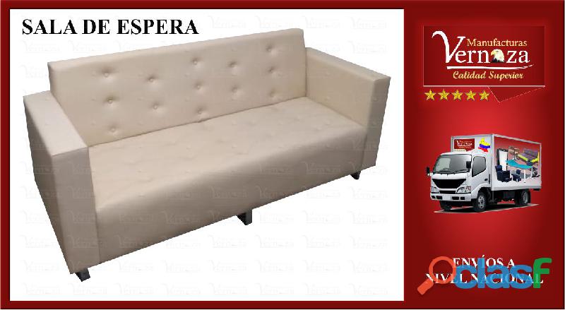 9 SALA DE ESPERA TIPO SOFA EN TRIPLEX.