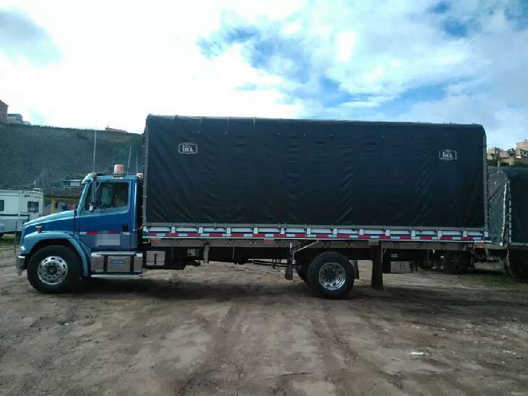 Camion de trabajo todo al dia.