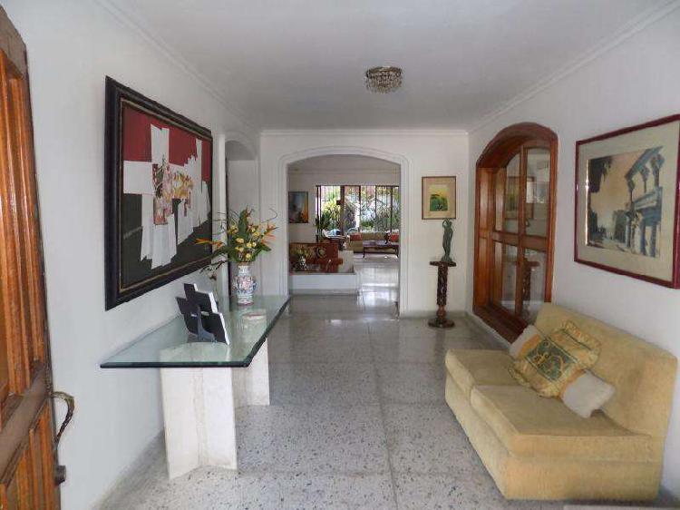 Casa En Venta En Barranquilla Alto Prado CodVBARE77920
