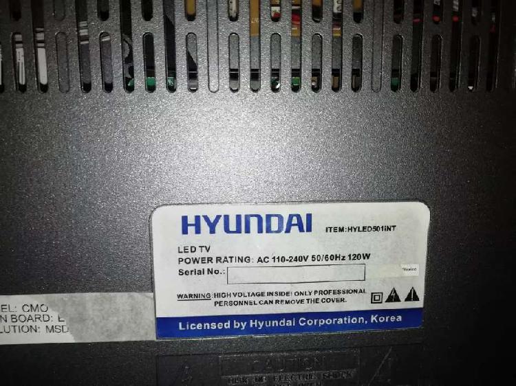 HYUNDAI SMARTV 50"