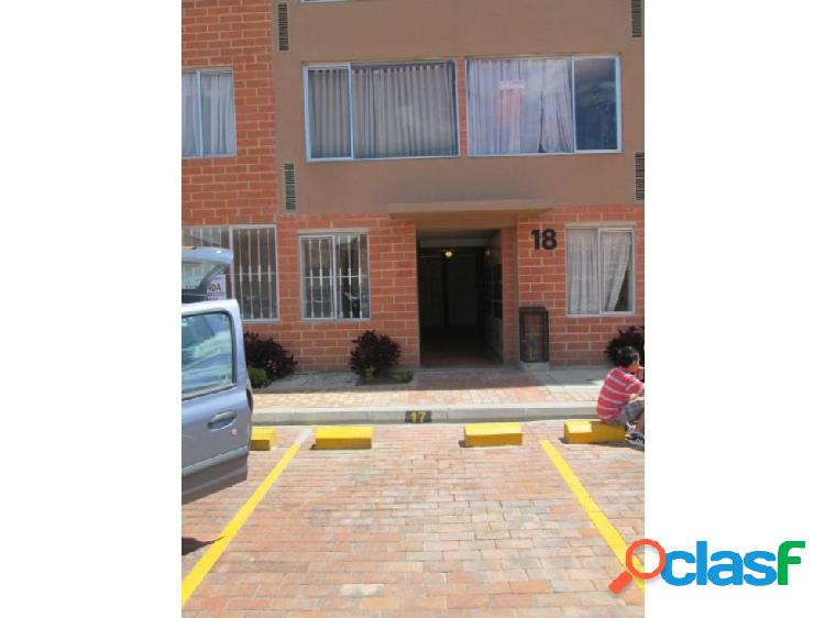 VIA-076 ARRIENDO O VENDO APARTAMENTO FRAILEJON 3