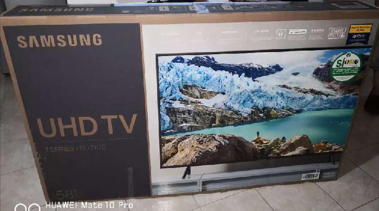 Vendo smar tv samsung 4k serie 7