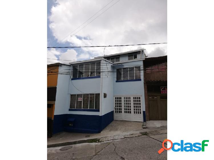 Venta de casa con 5 rentas en malhabar