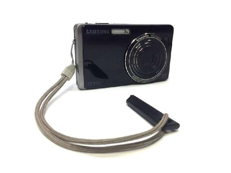 Camara Fotografica Samsung Doble Pantalla St500 Con Cargador