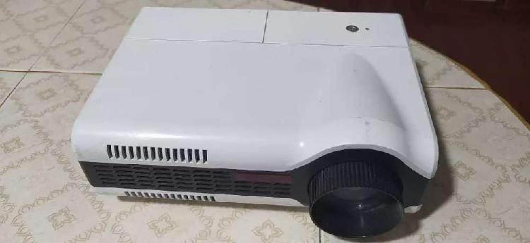 PRACTICO VIDEO BEAM PORTATIL
