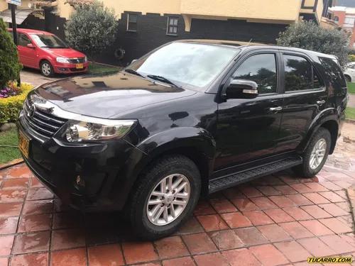 Toyota Fortuner At 2700 4x2 7psj