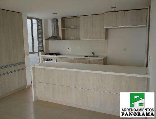 APARTAMENTO EN ARRIENDO EN LOMA DE LAS BRUJAS ENVIGADO