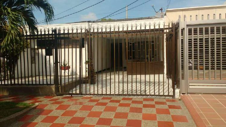 Arriendo casa en Limoncito