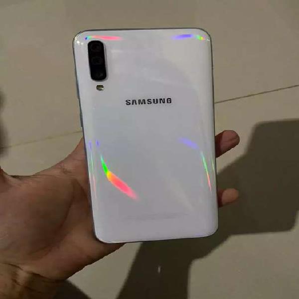 Samsung A50