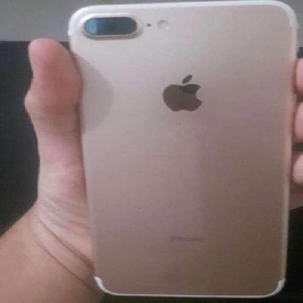 Se vende iPhone 7 Plus dorado