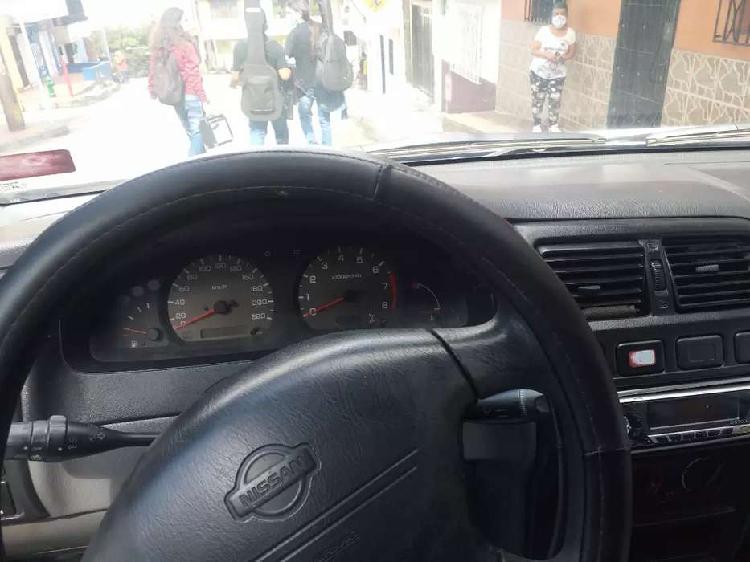 Vendo Nissan almera