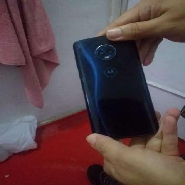 Vendo cambio moto g6 con fisura