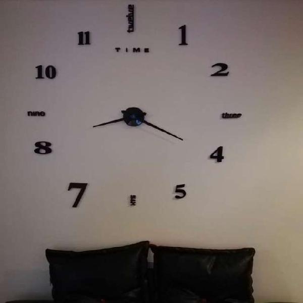 Reloj en 3d diferentes estilos