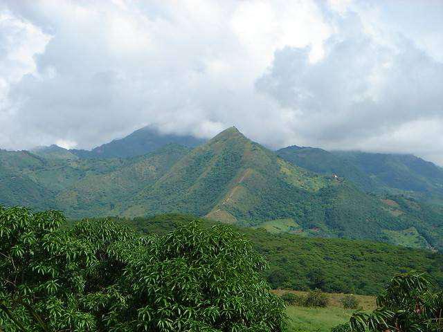 SE VENDE LOTE EN ANAPOIMA CUNDINAMARCA