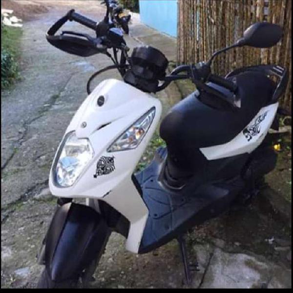 Se vende moto en excelentes condiciones