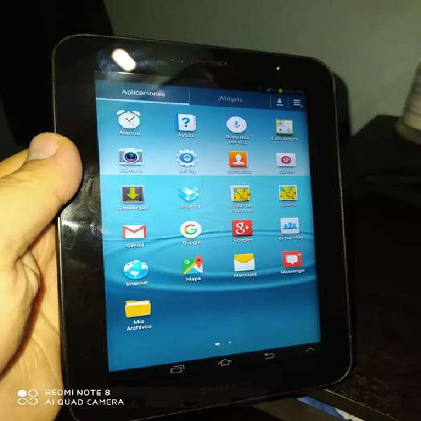 Tablet celular Samsung perfecto estado con cargador