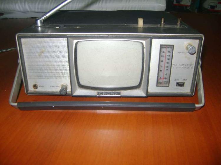 Televisor radio Vintage portátil de los 60´S