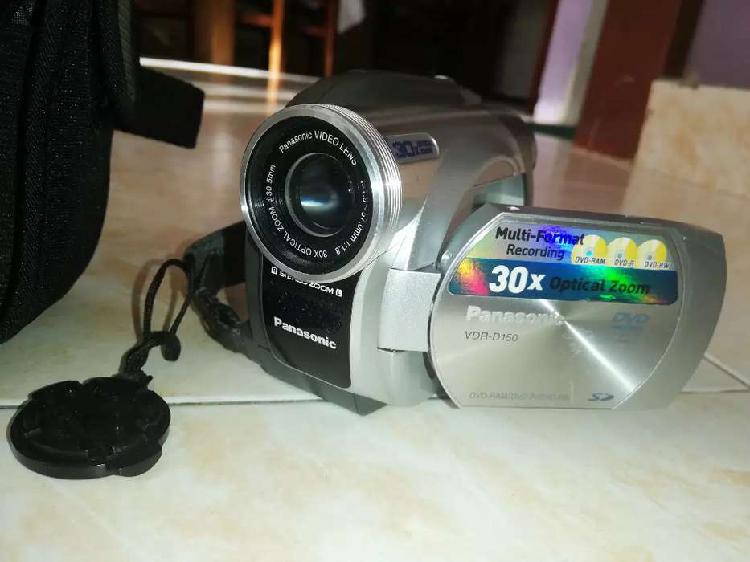 Venta de Filmadora Panasonic VDR-D150 multi-formato