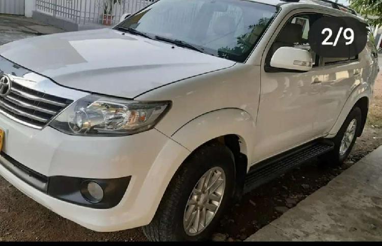 toyota fortuner urbana