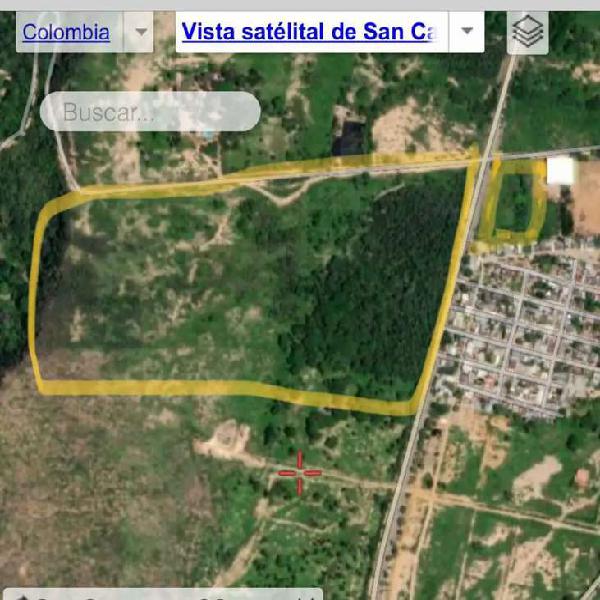 Lote/ terreno de 15.5 hectáreas parte urbana y rural en San