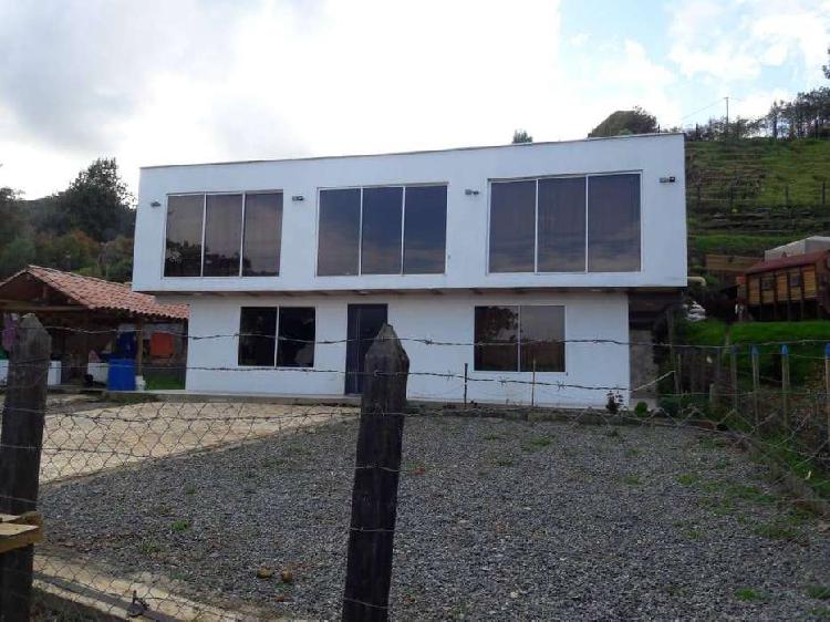 SE VENDE FINCA SANTA ELENA