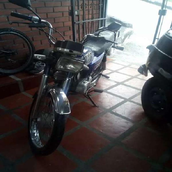 Se vende a x 100 en 700.000