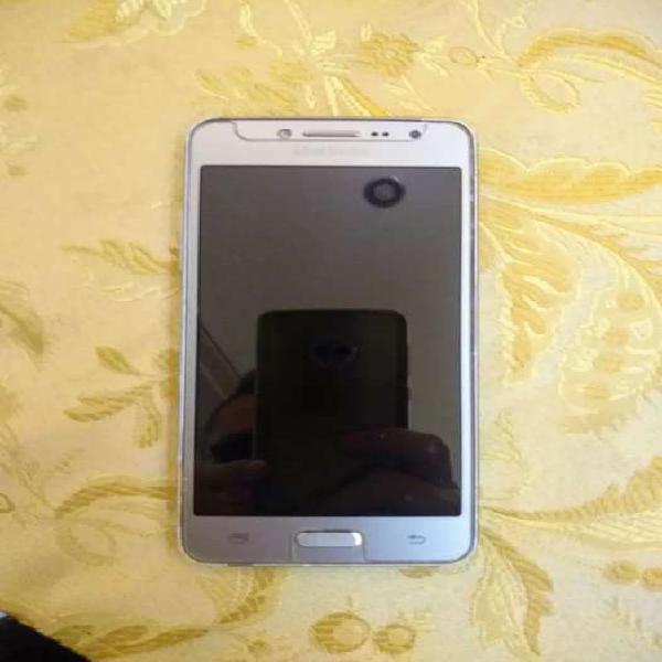 Vendo celular Samsung