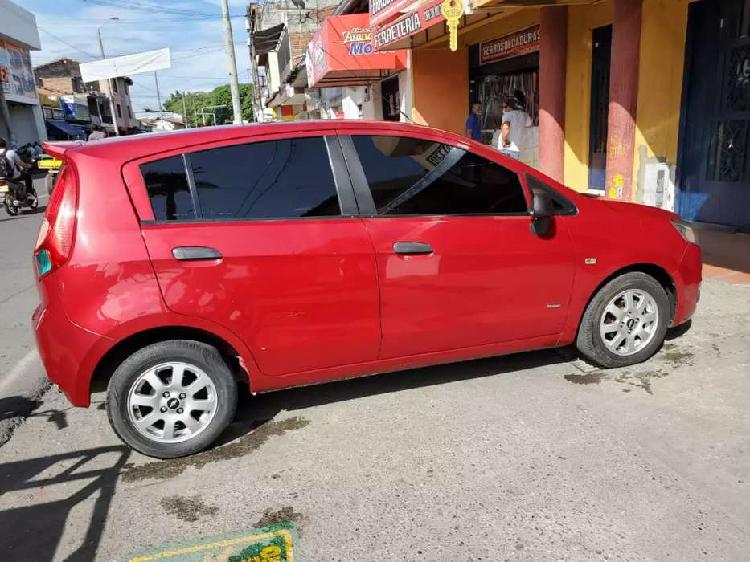 Vendo lindo chevrolet sail 2014