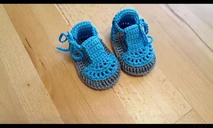 Zapatos en crochet para bebe